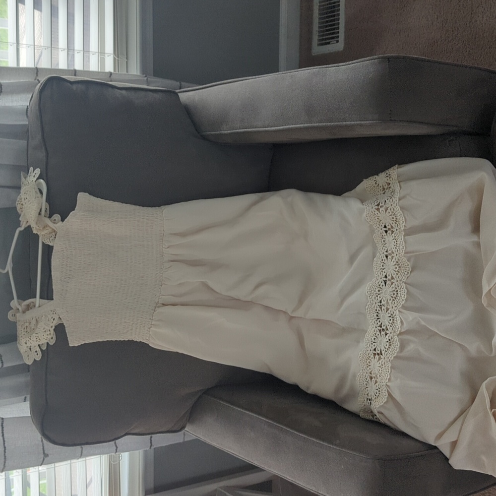 Maxi dress with lace flutter sleeves, cream